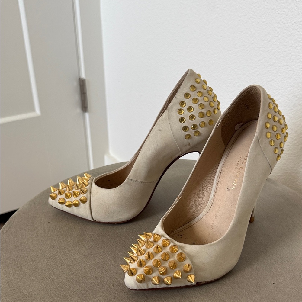 Topshop Cream Heels with Gold Studs